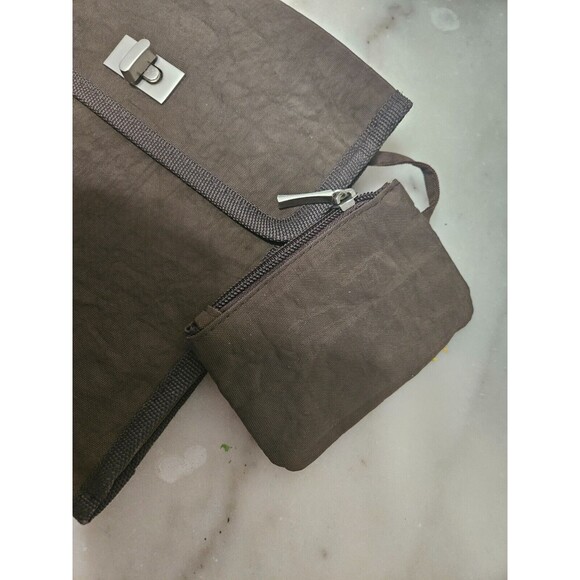 NWT Joann Marie Women's Black Leather Crossbody Wallet Organizer Macro Bag - Picture 4 of 10